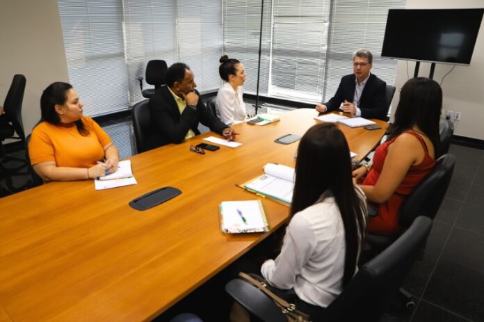 MT:  Ministério Público de Mato Grosso articula regulamentação da lei do passe livre cultural