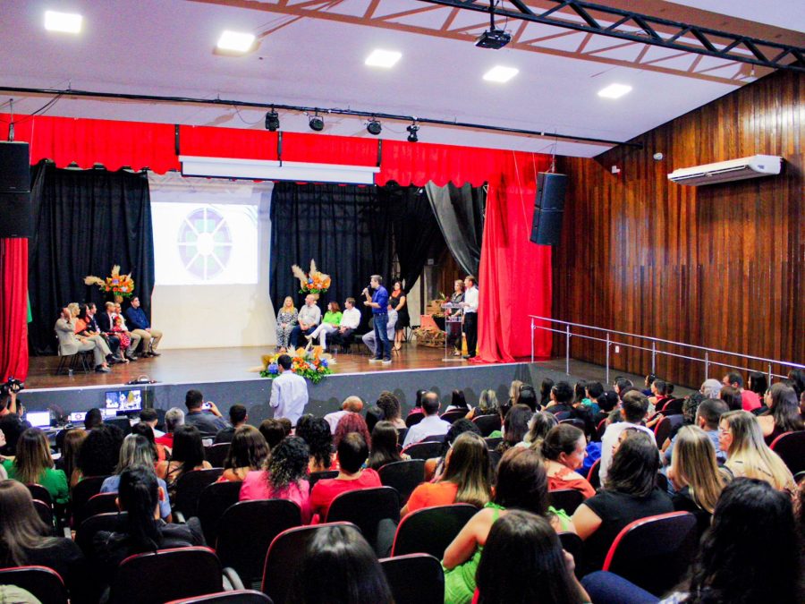 MT:   Escolas e profissionais da educação são homenageados na 1ª Edição do Prêmio Educa Tangará da Serra