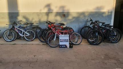 Homem é preso por furtar 15 bicicletas em estacionamento de mercado