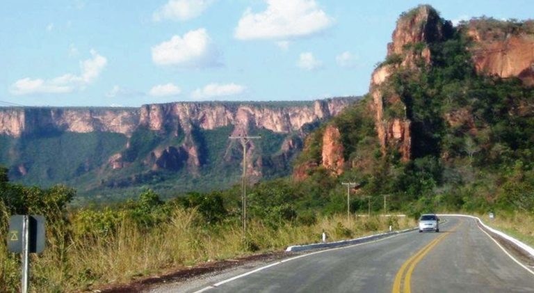 Trânsito na MT-251 segue liberado nos dois sentidos durante primeira etapa das obras