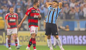 Ferreira lamenta derrota do Grêmio na Copa do Brasil e critica arbitragem: “Não tem o mesmo critério”