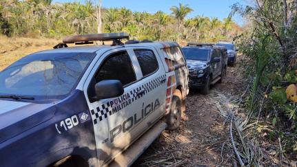 CERCAS DESTRUÍDAS: Grupo é preso por invadir fazenda sob promessa de lote