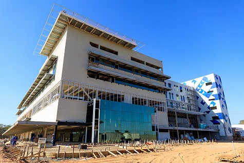 MT:  Servidores da Saúde de MT visitam obra do Hospital Central e se impressionam com estrutura