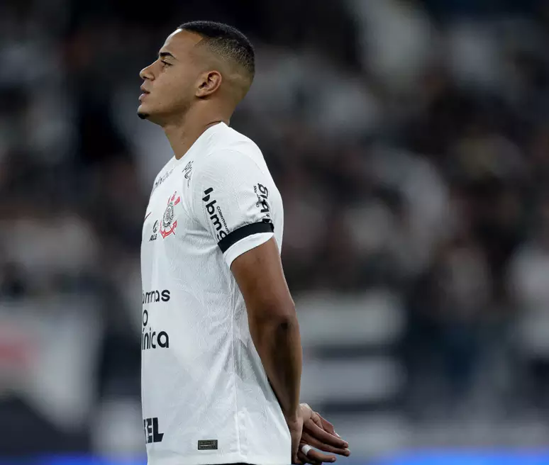 Murillo segue cobiçado no mercado e pode deixar Corinthians nesta janela; entenda