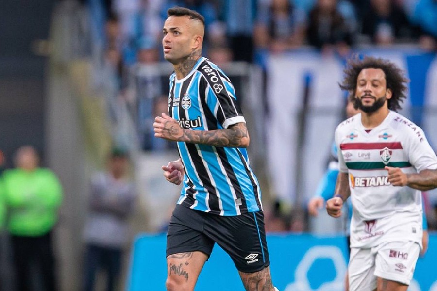 Luan comemora reestreia pelo Grêmio em vitória sobre o Fluminense: “Sensação indescritível”