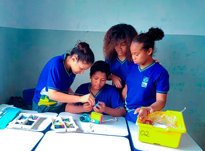 MT:  Escola quilombola de Nossa Senhora de Livramento inicia aulas de robótica