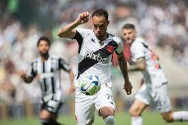 Serginho se emociona ao marcar gol da vitória do Vasco no Maracanã: “É diferente”