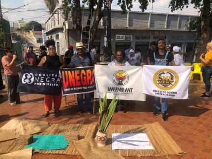 JORNADA CONTRA A VIOLÊNCIA POLICIAL Movimentos realizam ato ‘justiça para mãe Bernadete e Binho’ em Cuiabá