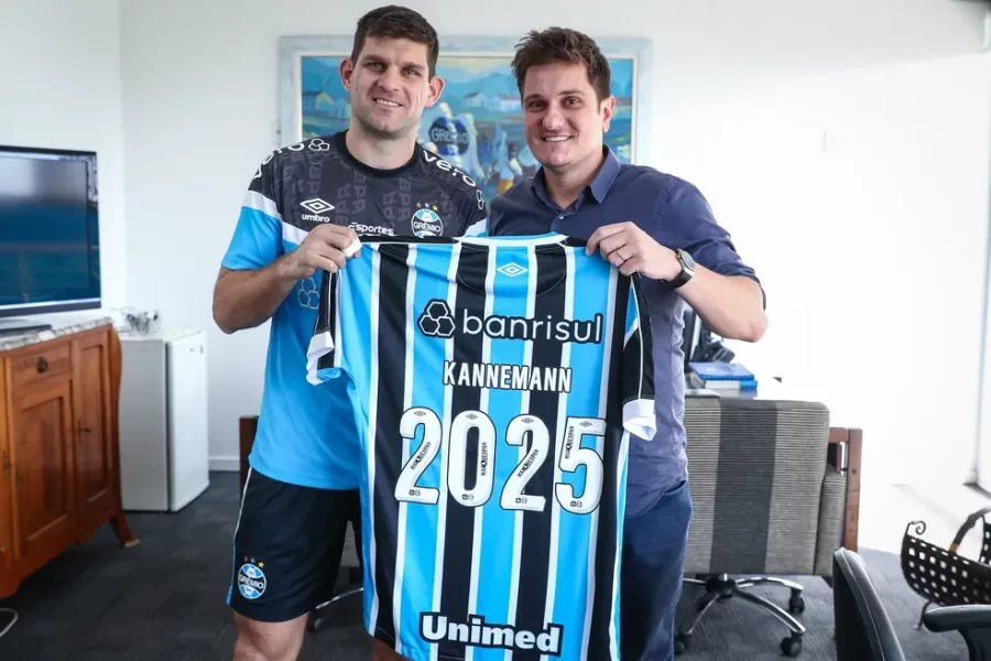 Grêmio confirma renovação com Kannemann até o final de 2025