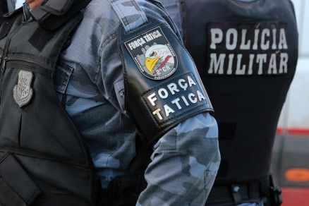 PM liberta vítima de tortura e prende quatro em Tangará