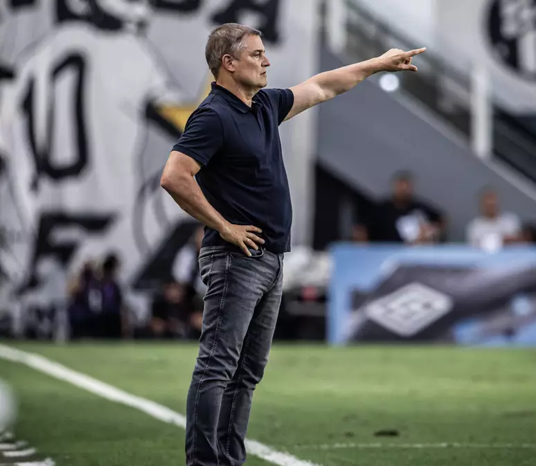 Aguirre tem pior início entre todos os técnicos do Santos na gestão Rueda