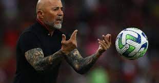 Após vitória, Sampaoli dribla pressão no Flamengo: “Estamos tentando recuperar o time”