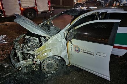 REAÇÃO DO CRIME: Facção incendeia carros em Tangará; um deles era da Prefeitura