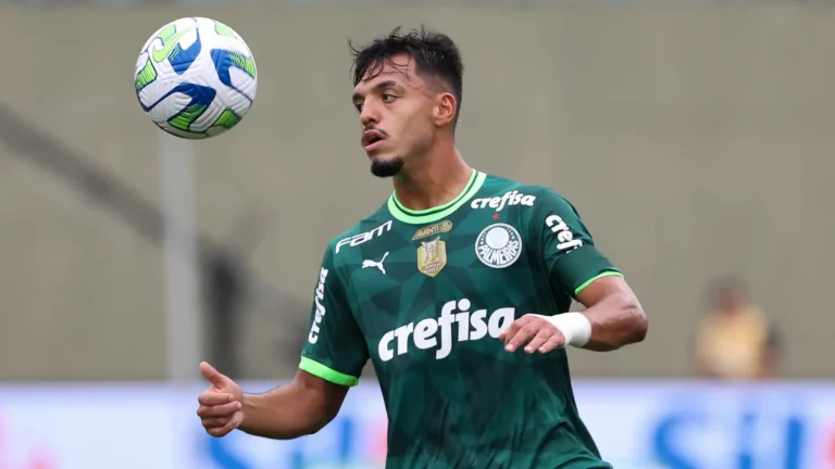 Menino é o atleta da base do Palmeiras com mais tempo em campo em 2023; veja a lista