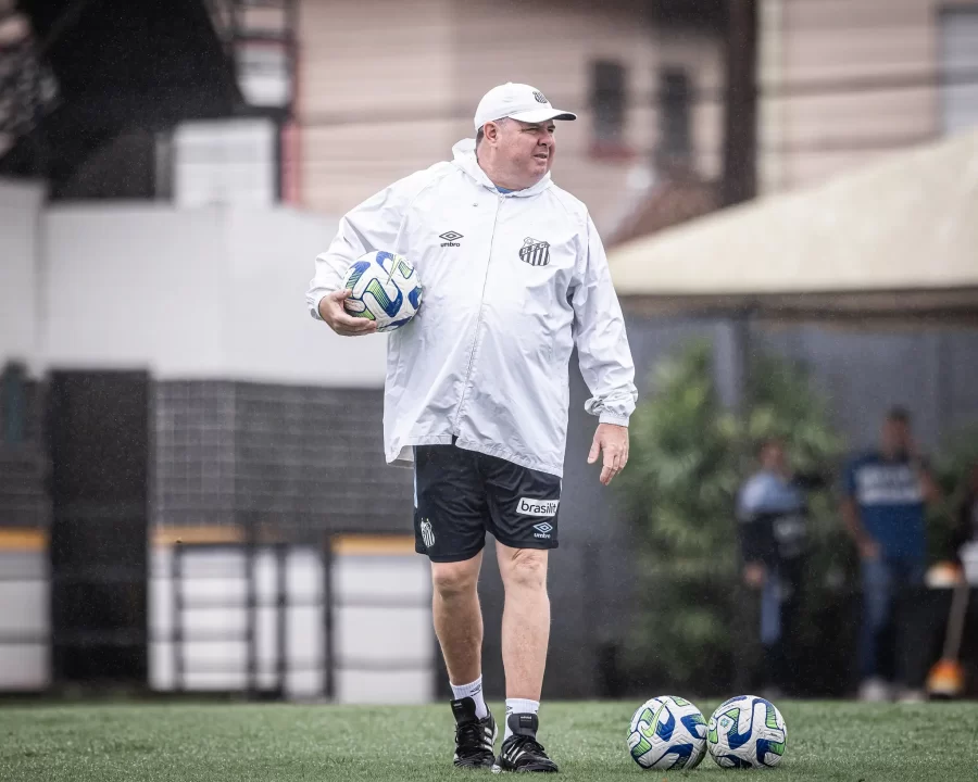 Após derrota para o Bragantino, Santos se reapresenta e inicia preparação para jogo contra o Inter