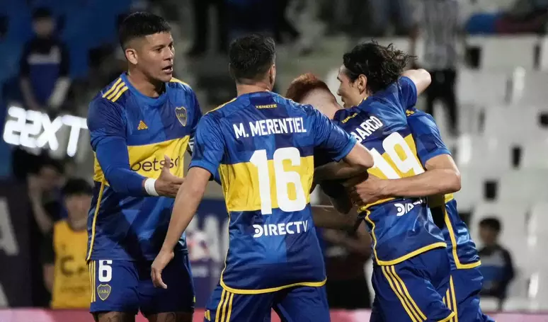 Nos pênaltis e com time titular, Boca Juniors vai à semifinal da Copa da Argentina