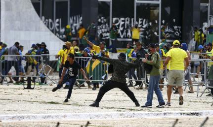 PF cumpre mandados em MT contra golpistas do 8 de janeiro