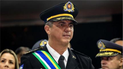 Comandante da PM destaca força-tarefa e apura como policial preso acessou arma