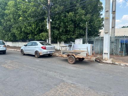 Mãe e filho são presos por furtar materiais de escola estadual