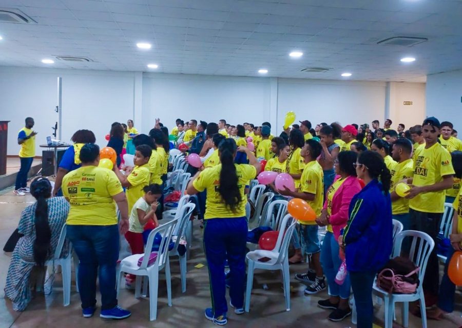 MT: Grêmios estudantis debatem ações de prevenção ao suicídio com estudantes e professores