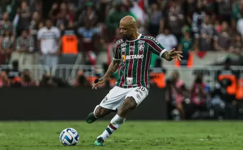 Felipe Melo revela ter jogado a final da Libertadores pelo Fluminense lesionado