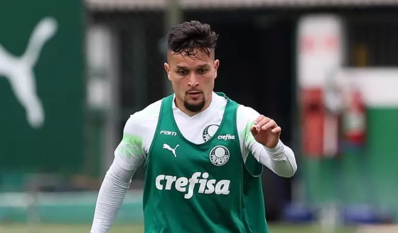 Artur celebra nova chance no Palmeiras e exalta força da equipe para buscar empate com o Fortaleza