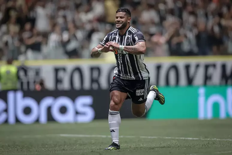 Desde que chegou ao Atlético-MG, Hulk é o artilheiro em jogos do Brasileirão e domina estatísticas