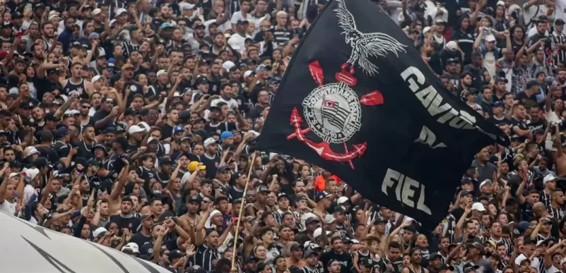 Torcida do Corinthians esgota ingressos para duelo com Cruzeiro