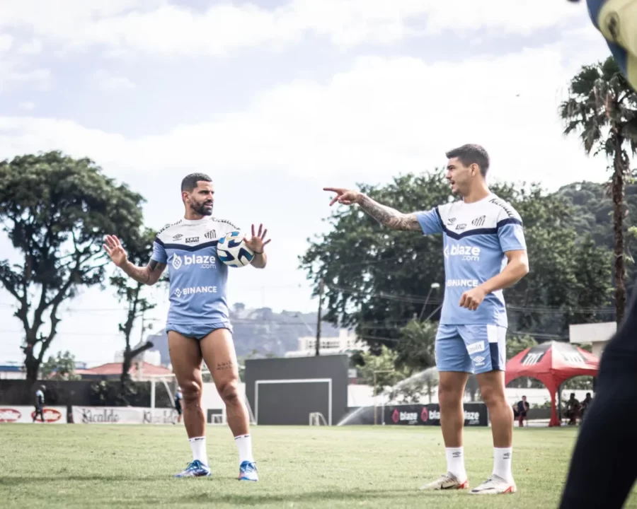 Santos faz último treino antes de enfrentar o Cuiabá pelo Brasileirão; veja time provável