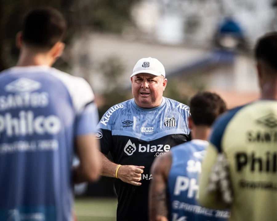 Santos se reapresenta após folgas e inicia preparação para enfrentar o Botafogo