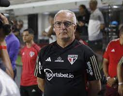 Dorival elogia postura valente do São Paulo e fala em terminar o Brasileiro “da melhor forma possível”