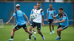 Com treino técnico e tático, Grêmio segue preparação para jogo diante do Atlético-MG