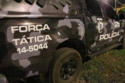 EM DISTRITO DE MT: Membro de facção é preso com dezenas de porções de drogas em casa usada para o tráfico