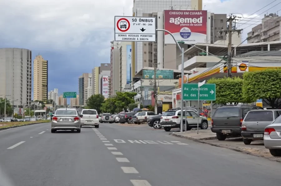 MT:  NA AVENIDA DO CPA: Secretário dá 48h para empresa apresentar licenças para obras do BRT