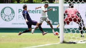 Venda de Kevin e 1º jogo-treino indicam relevância de Caio Paulista para o ataque do Palmeiras