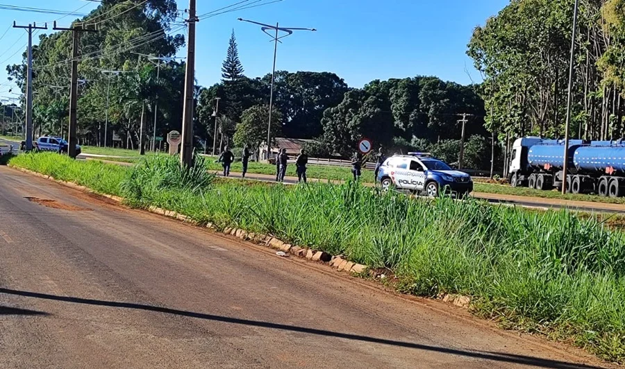 CRIMES EM MATO GROSSO: Cabeça decepada é encontrada na rodovia e dois corpos carbonizados dentro de veículo