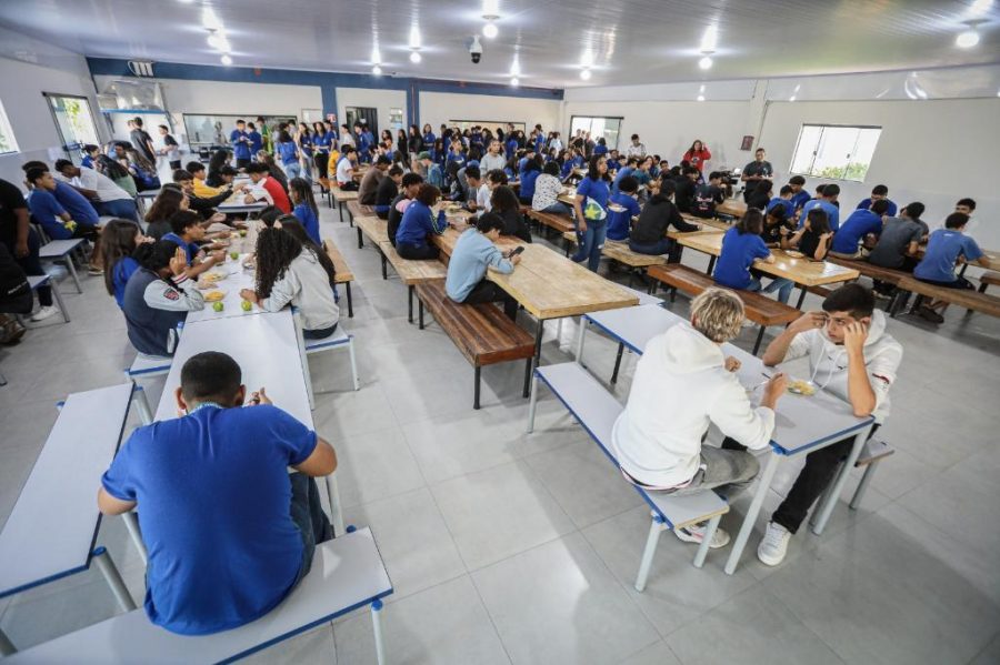 MT:   “O cardápio servido na minha escola tem gostinho de comida de mãe”, destaca estudante