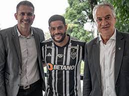 Ídolo do Atlético-MG, Hulk renova contrato até 2026: “Uma das melhores decisões que tomei”