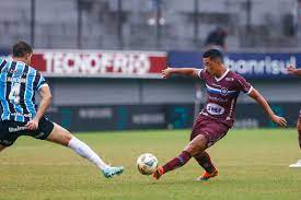 Grêmio vence Caxias e garante vantagem em busca da vaga na final do Gauchão