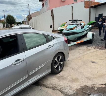 Quadrilha ostentava com dinheiro de golpes virtuais