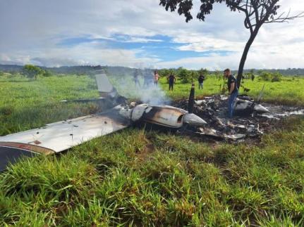 Piloto e passageiro de avião interceptado pela FAB são presos ao sequestrar ambulância