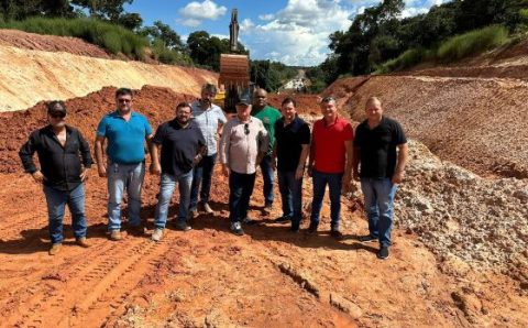 MT:   MATO GROSSO:   Visita do “Rei da Soja” marca novos rumos para o mais novo município mato-grossense