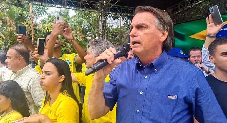 MT:  EX-PRESIDENTE:  Jair Bolsonaro irá visitar quatro municípios de Mato Grosso em abril