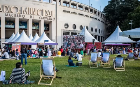 Christian Dunker, Geni Núñez e Sérgio Vaz participam da Feira do Livro