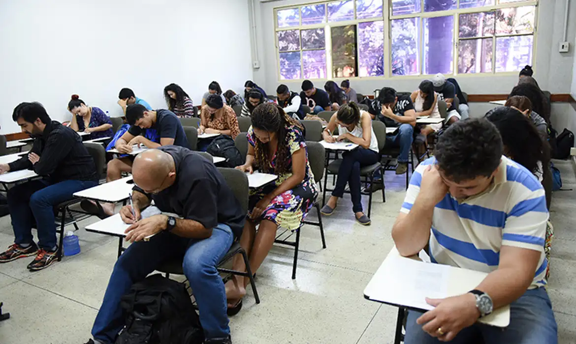 Inscrições para o Encceja começaram  na segunda-feira(29)