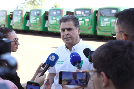 MT:   DESTAQUE EM MOBILIDADE:   Prefeito entrega mais 18 ônibus novos e Cuiabá atinge 98.44% de frota operacional climatizada circulando nas ruas da capital