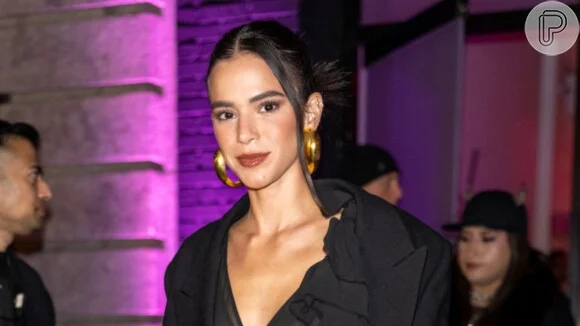 Bruna Marquezine explica como lida com rompimento em relações: ‘Todas as vezes, vivi o luto antes’