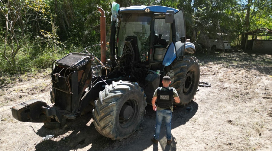 MATO GROSSO: Estelionatários que comercializavam trator apreendido são presos pela PC