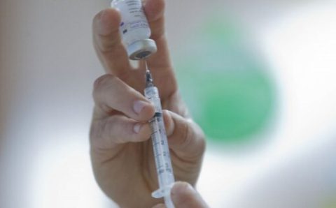 MT:   MELHOR QUE EM 2022:    82% das crianças menores de 5 anos se vacinaram contra hepatite A em 2023