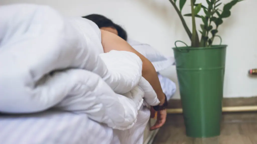 Dormir mal afeta emoções positivas e traz riscos à saúde mental a longo prazo